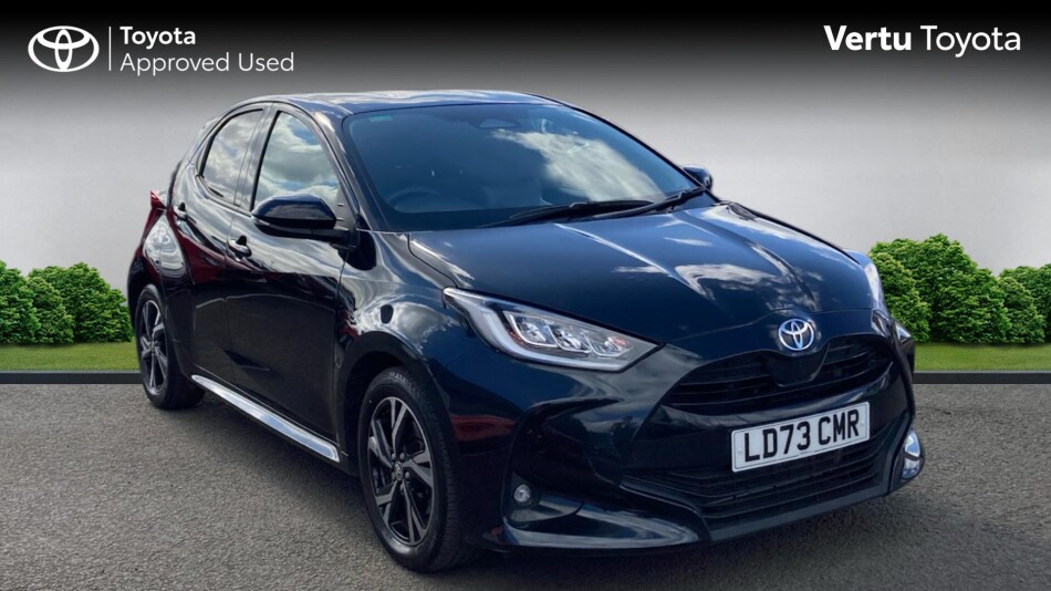 Toyota Yaris 1.5 Hybrid Design 5dr CVT Hybrid Hatchback